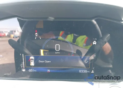 2025 Chevrolet Trax Fwd Lt из США, поврежденный, VIN KL77LHEP3SC261163